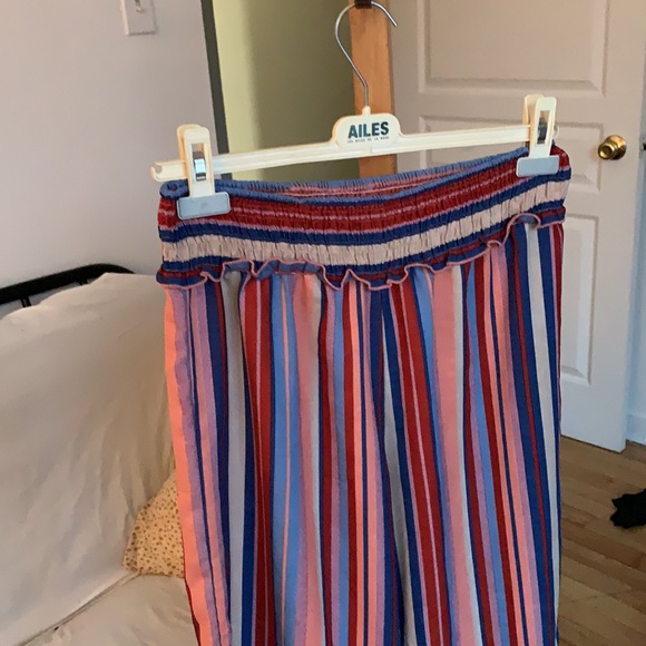 Pants - Picture 2 of 3